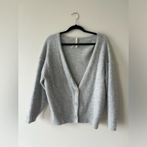 Babaton Luxe Cashmere Cardigan